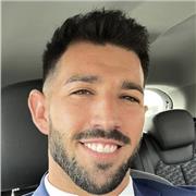 Soy docente, de jardinería y Paisajismo. He impartido cursos para empresas privadas y sector público. Me apasiona mi trabajo